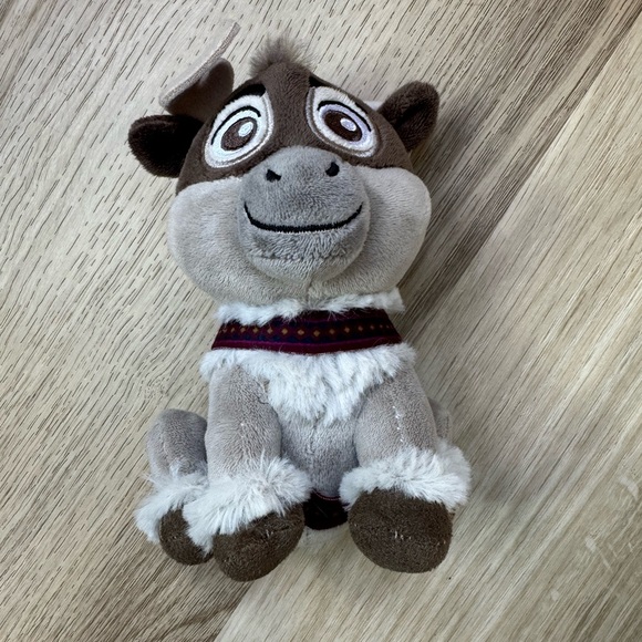 Frozen Plush Dolls - Picture 4 of 6